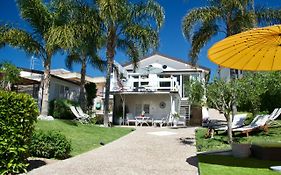 Villa Volli Three Rooms